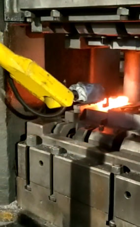 熱模鍛自動(dòng)化生產(chǎn)線(xiàn)及周邊設(shè)備